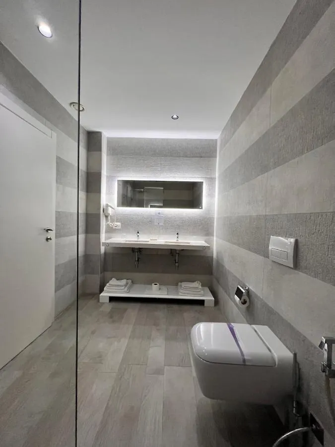 Hotel Maxi Room Vlore