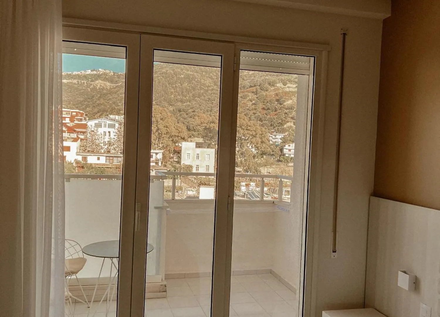 Maxi Room Vlore Hotel