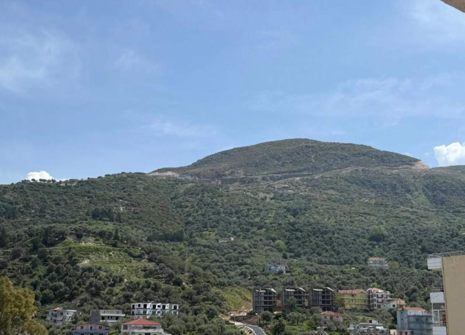 Maxi Room Vlore