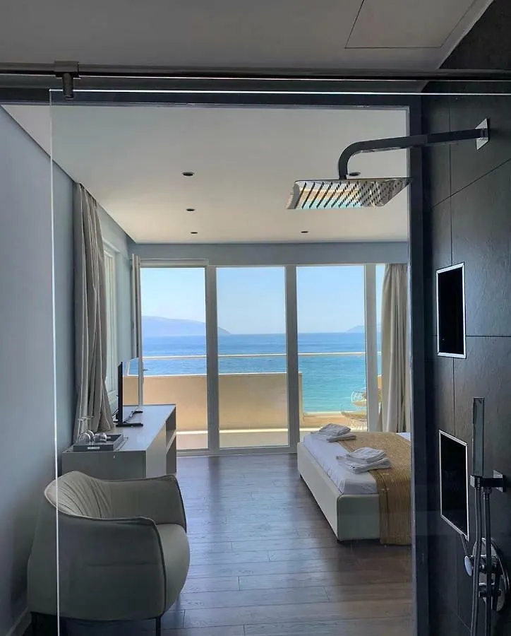 Maxi Room Vlore Hotel